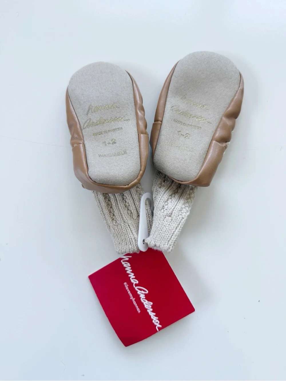 NWT Hanna Andersson Swedish Moccasins Size 1 in Oat Heather